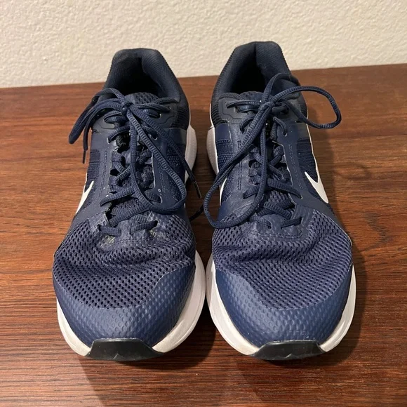 NIKE Run Swift 2 - 11 - GUC - Picture 3 of 6